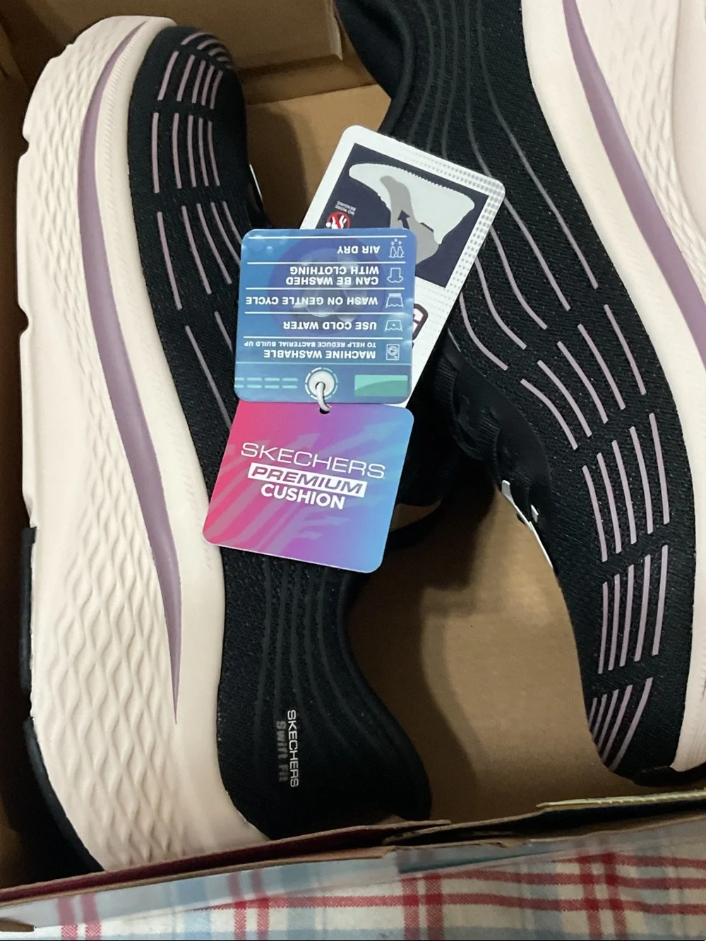 Skechers lightweight athletic